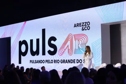 Arezzo&Co promove evento em São Paulo e anuncia rede para apoio do setor calçadista no Rio Grande do Sul